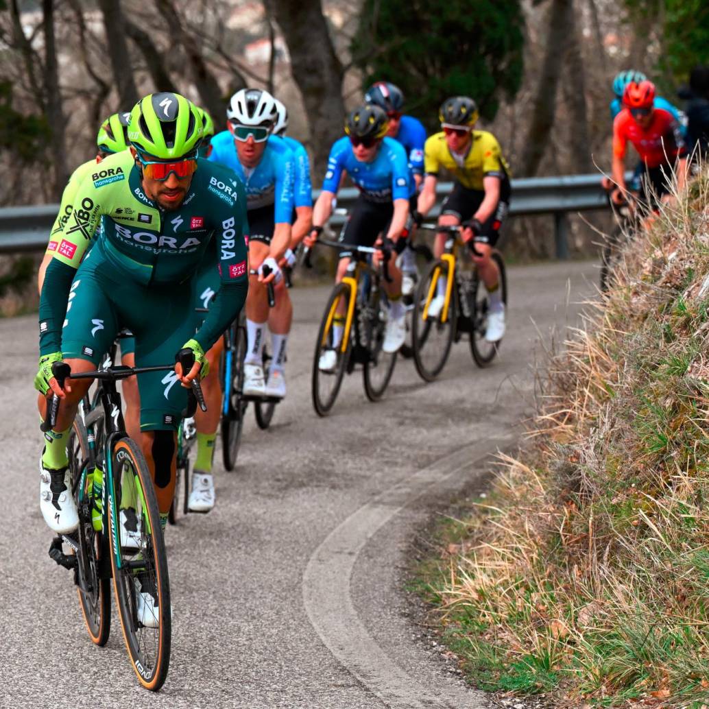 Daniel Felipe Martínez es el líder del Bora en el Giro. Por lo pronto evidencia solidez en la competencia, en la que ya fue quinto en 2021. El recorrido de esta corsa rosa le viene bien por sus condiciones. FOTO GETTY