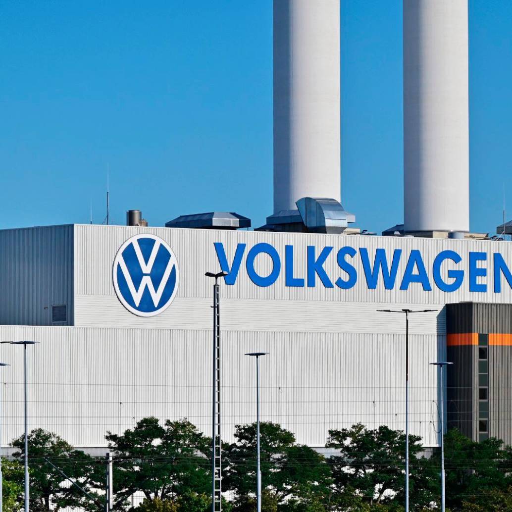 Volkswagen anunció un recorte de 50.000 empleos en Alemania como parte de su plan de ahorro y reestructuración hasta 2030. FOTO Depositphotos
