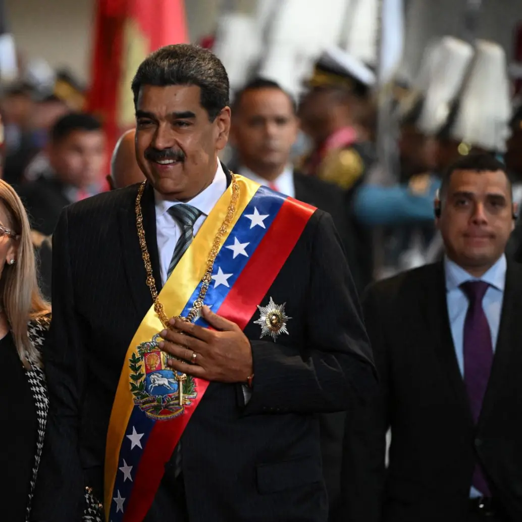La revista Forbes calificó a la primera dama de Venezuela como la mujer más poderosa de ese país. Imagen: Federico PARRA / AFP.