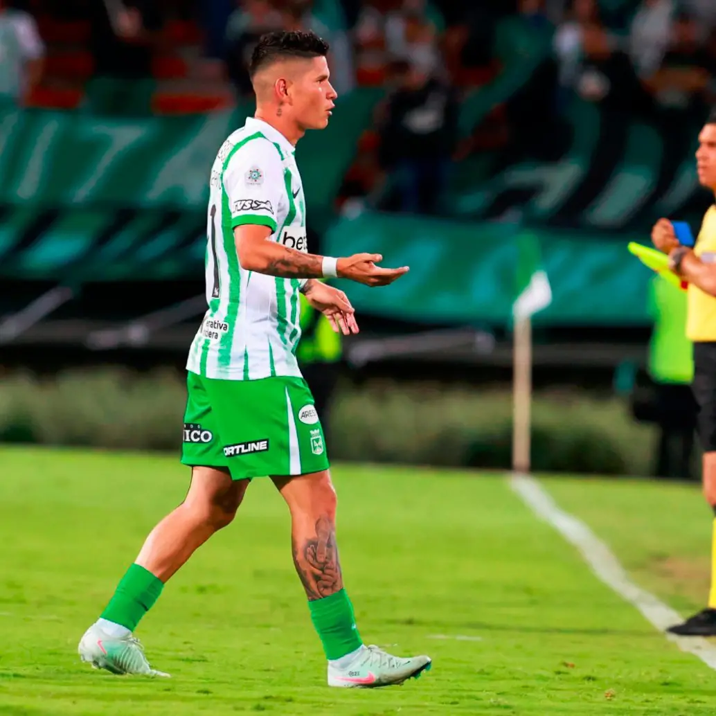 Jorman Campuzano fue el hombre expulsado en el duelo frente al Cúcuta. FOTO MANUEL SALDARRIAGA