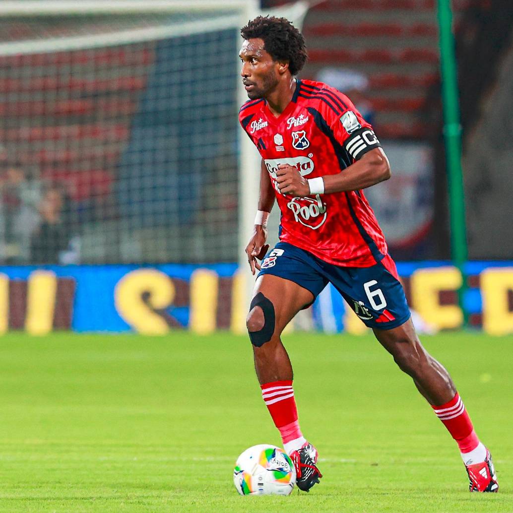 DIM recibe al Internacional de Bogotá en el Atanasio. FOTO MANUEL SALDARRIAGA