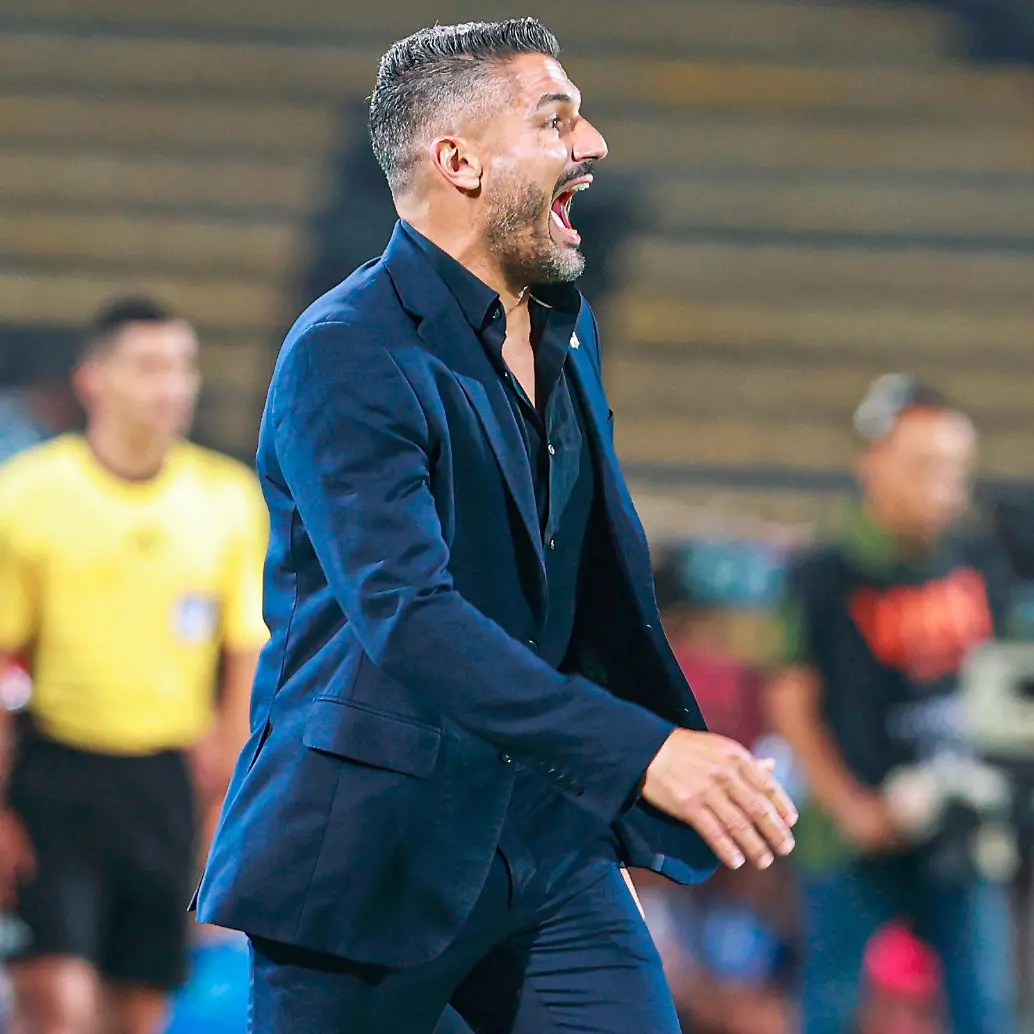 El técnico Javier Gandolfi indica que, aunque hay aspectos por mejorar, Nacional ha evolucionado en su idea de juego. FOTO MANUEL SALDARRIAGA