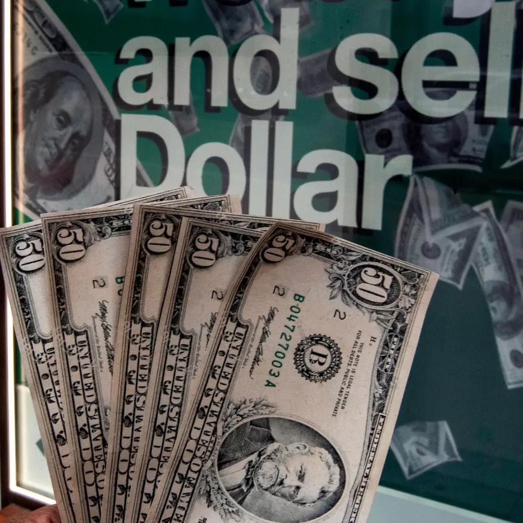 Un dólar puede comprarse hasta en $3.800 en casas de cambio en Medellín. FOTO EL COLOMBIANO 