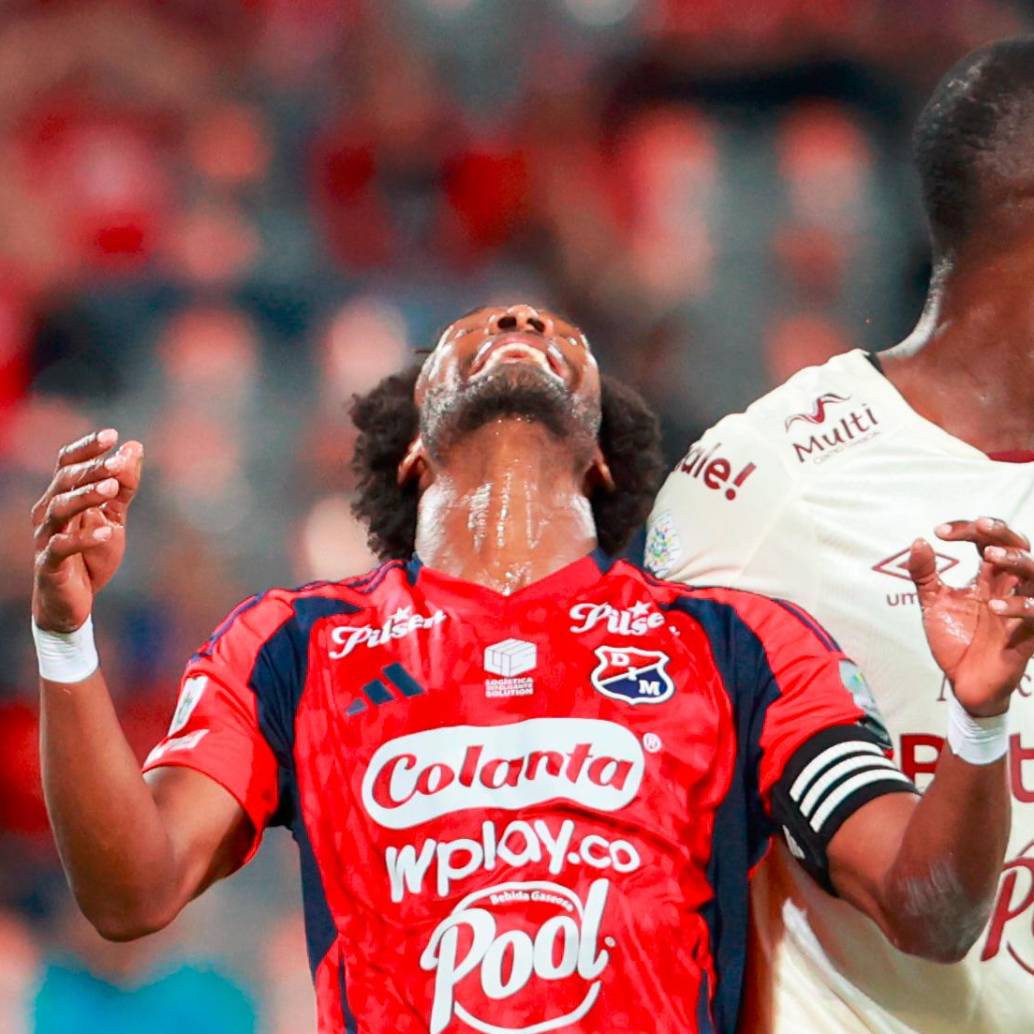 En la imagen, Didier Moreno lamentándose en el duelo frente al Tolima. FOTO MANUEL SALDARRIAGA