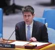 Sam Altman, director ejecutivo de OpenAI, y Dario Amodei, director ejecutivo de Anthropic, comparecieron ante el Consejo de Seguridad de Naciones Unidas. FOTO AFP