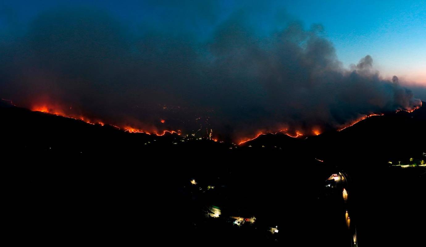 Las autoridades han declarado la zona en estado de desastre y han desplegado todos los recursos disponibles para atender a las víctimas y mitigar los daños. Foto: HINHUA