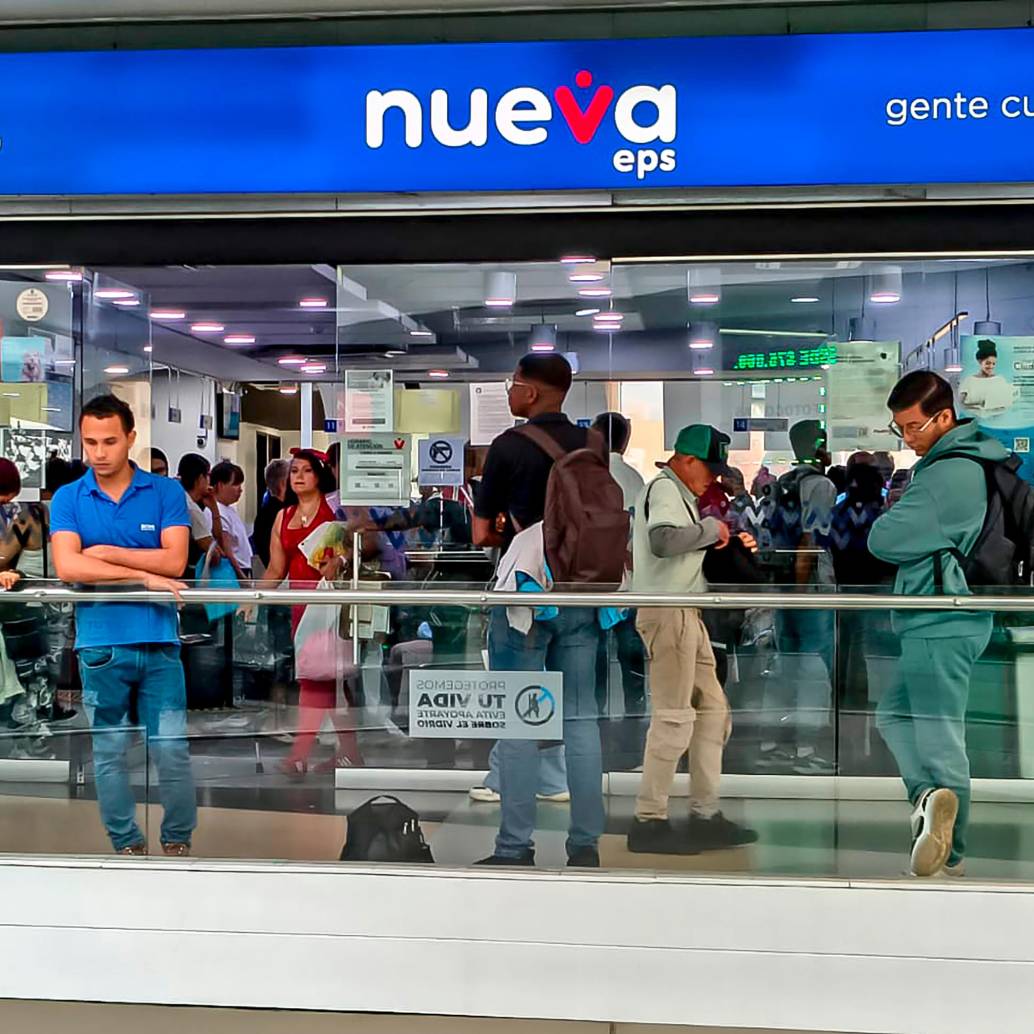 A los expertos les preocupa que entidades como la Nueva EPS no tienen la capacidad para recibir el número de pacientes que les asigna el decreto. FOTO: Julio Herrera