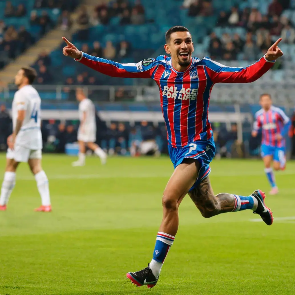 Daniel Muñoz, valorado en 25 millones de euros, de acuerdo con datos de Transfermarkt, ha disputado 74 partidos con el Crystal Palace desde que llegó en enero de 2024. Tiene contrato hasta junio del 28. <span class="mln_uppercase_mln">FOTO</span> <b><span class="mln_uppercase_mln">GETTY</span></b>