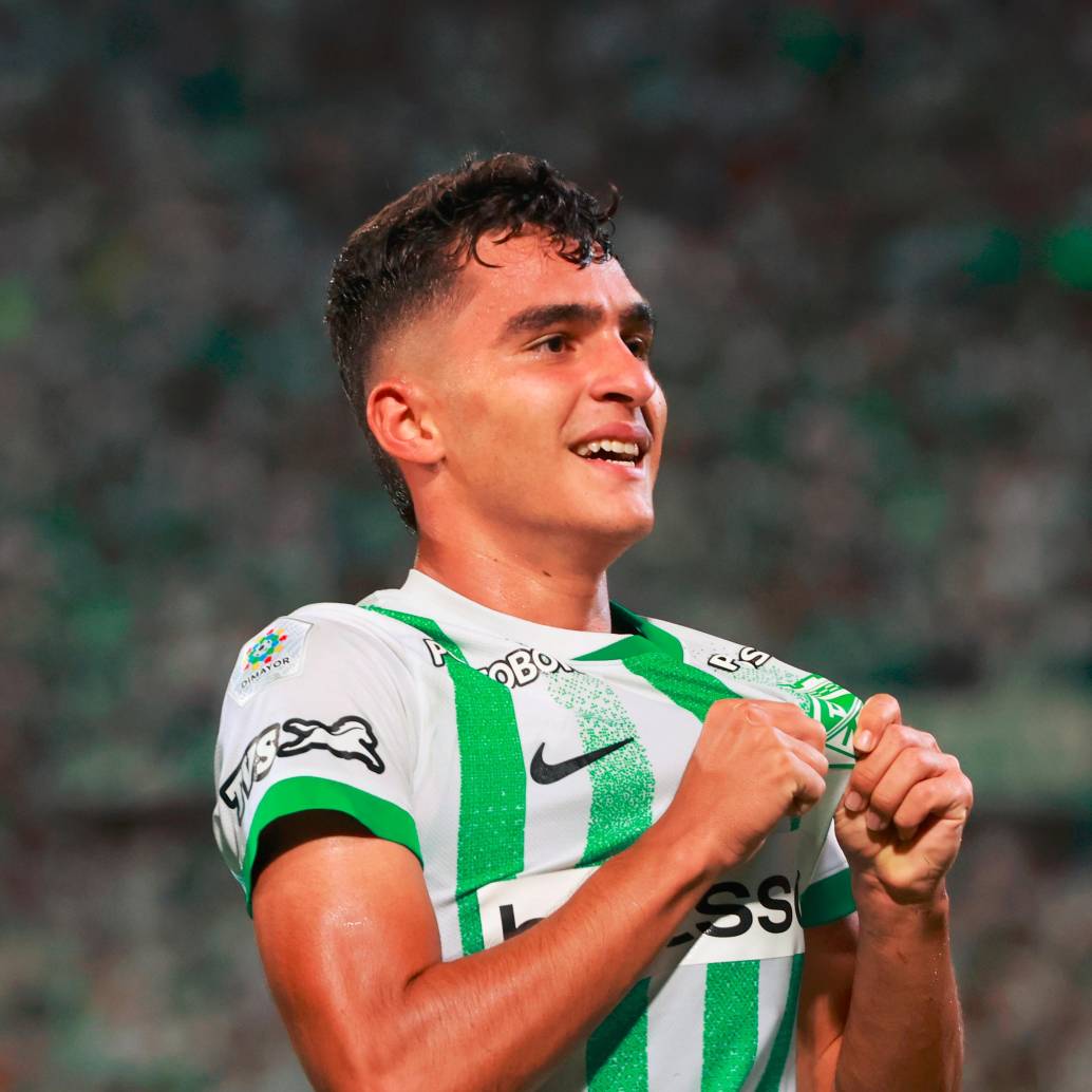 <p>Juan Manuel Rengifo y su alegría tras haber marcado el gol olímpico frente al América. En cada partido que tiene la oportunidad, se ha ganado al hincha con su calidad y despliegue en la cancha. </p><p><span class="mln_uppercase_mln">FOTO</span><b><span class="mln_uppercase_mln"> Manuel Saldarriaga</span></b></p>