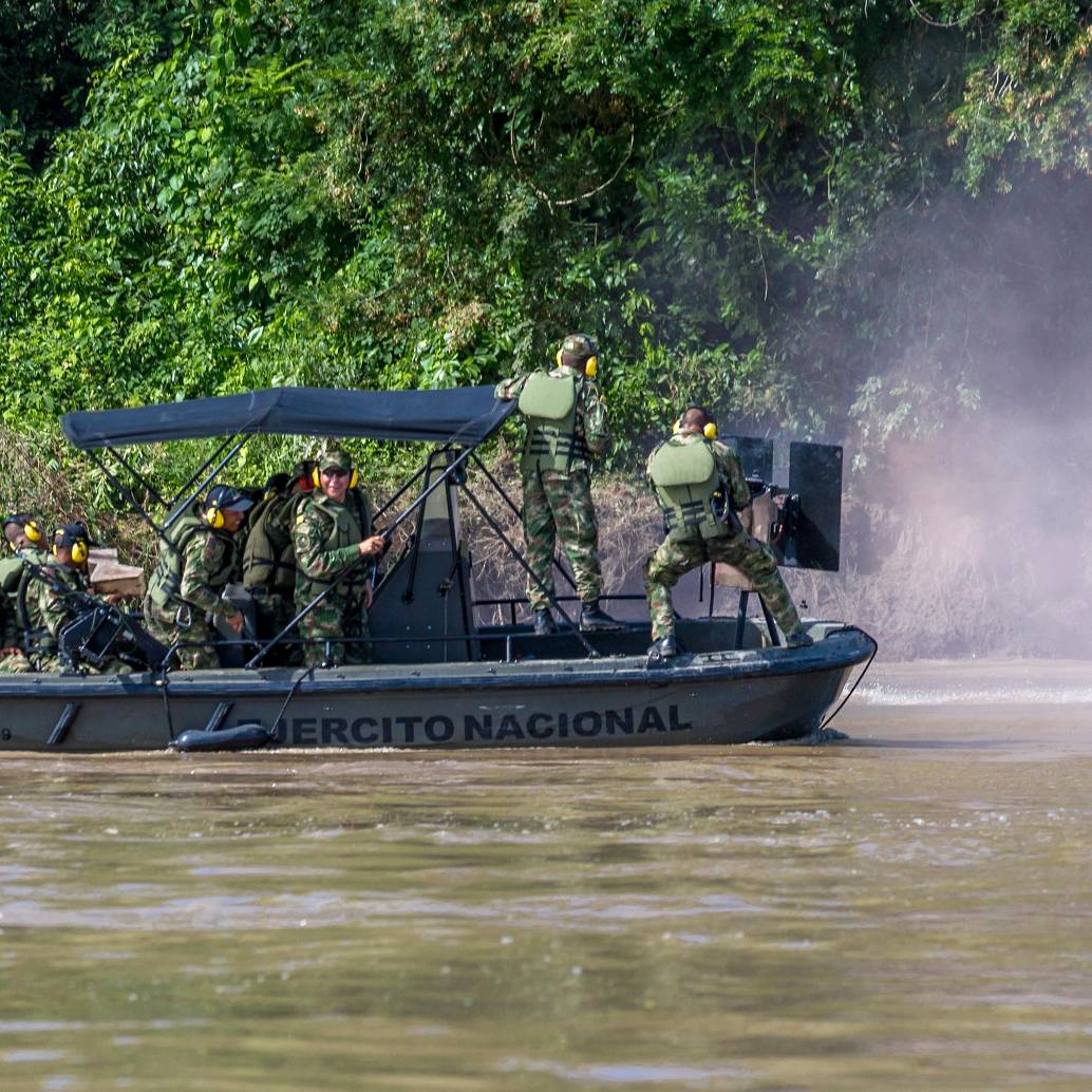 Las tropas de Infantería de Marina vigilan los ríos de la Costa Pacífica, en donde hay presencia de grupos armados ilegales. Entre Mosquera y Tumaco, por el río Patía, ocurrió el incidente. <b><span class="mln_uppercase_mln"> </span></b>FOTO<b><span class="mln_uppercase_mln"> Juan Antonio Sánchez</span></b>