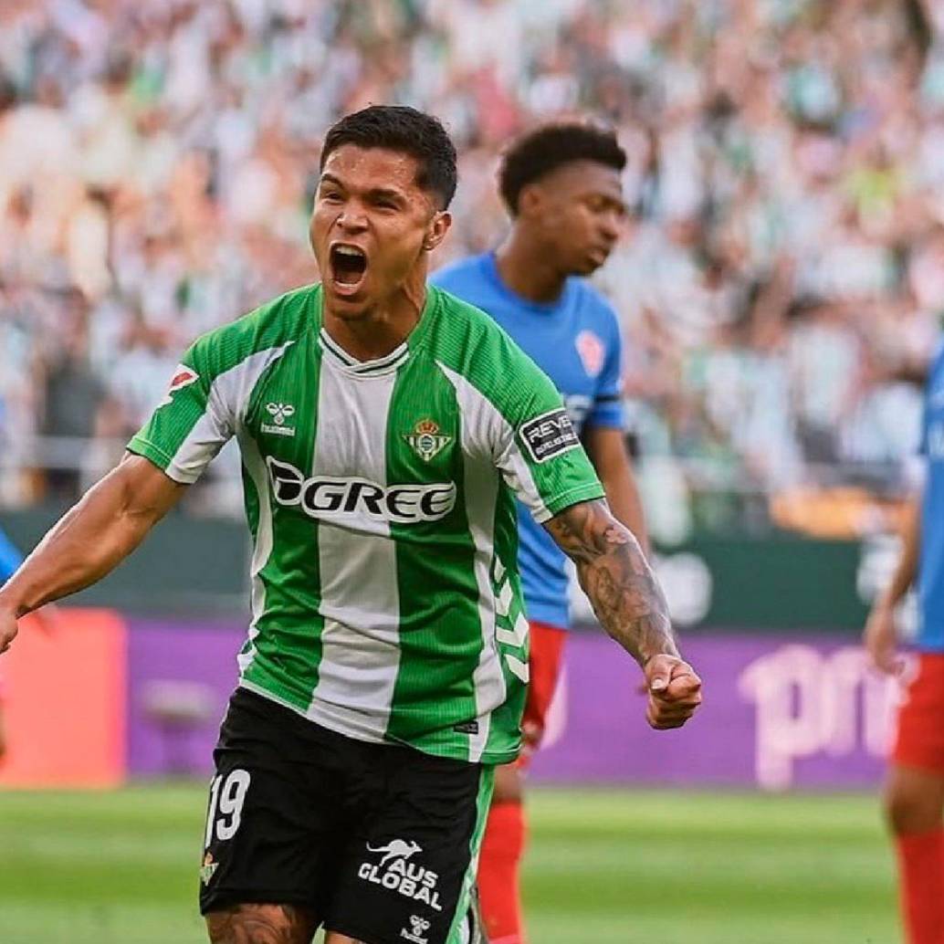 Juan Camilo Hernández, una de las figuras del Real Betis. FOTO X-BETIS
