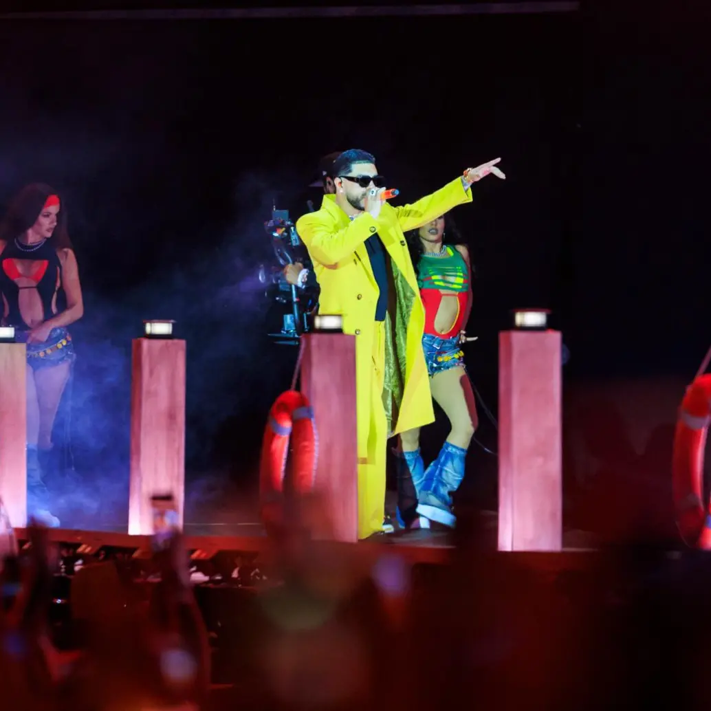 Ryan Castro durante su concierto en el Estadio Atanasio Girardot, donde reunió a cerca de 48.000 asistentes. FOTO: CAMILO SUÁREZ