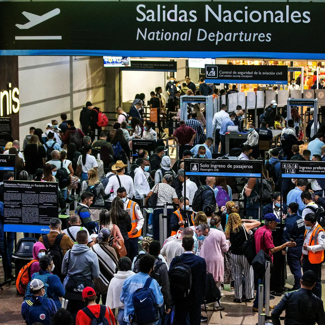 De los destinos con más receptores se ubicó España. FOTO: Julio Herrera