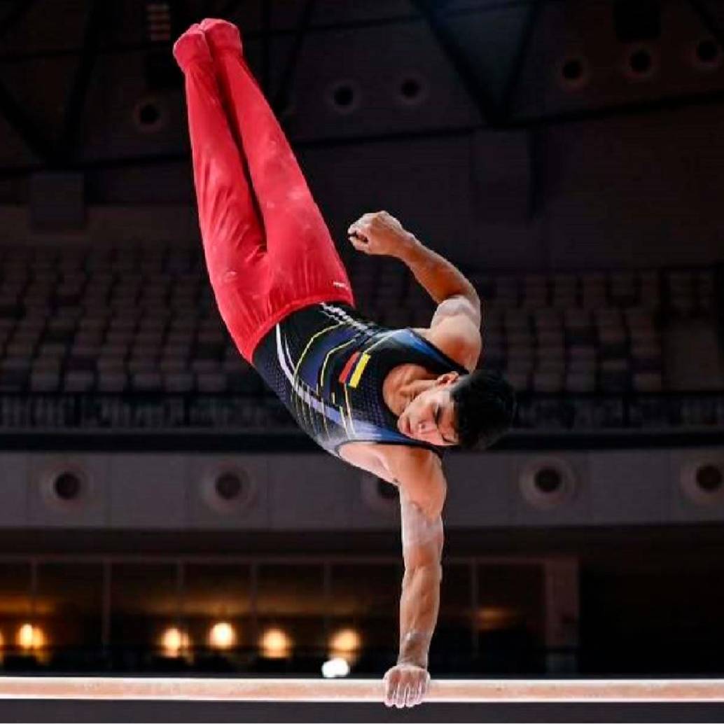 Ángel Barajas, el mejor gimnasta en la historia de Colombia. FOTO CORTESÍA COC