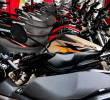 Según registros de usuarios y concesionarias, los tiempos de espera para motos nuevas en Medellín pueden ir hasta un año. FOTOS Manuel Saldarriaga