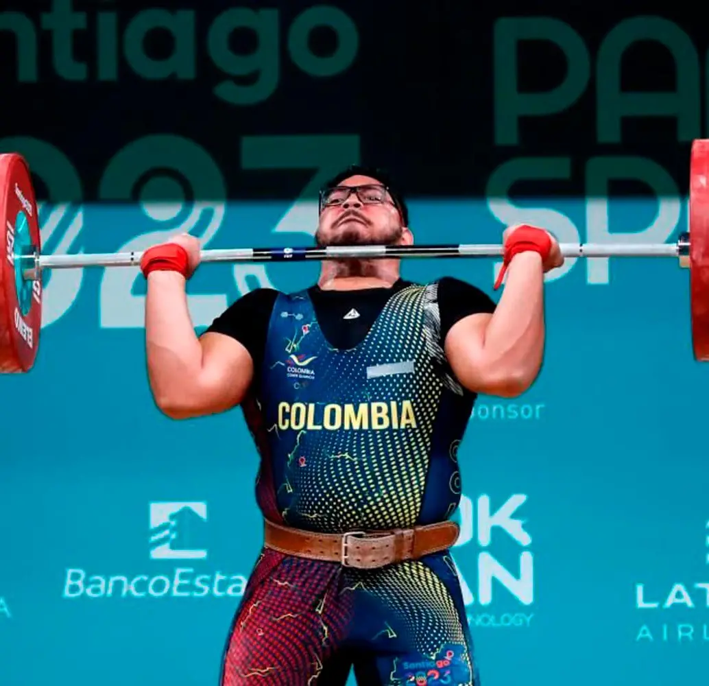 Rafael Cerro en el total obtuvo la plata con 410 kg en la división +110 kg masculina. Foto: GETTY