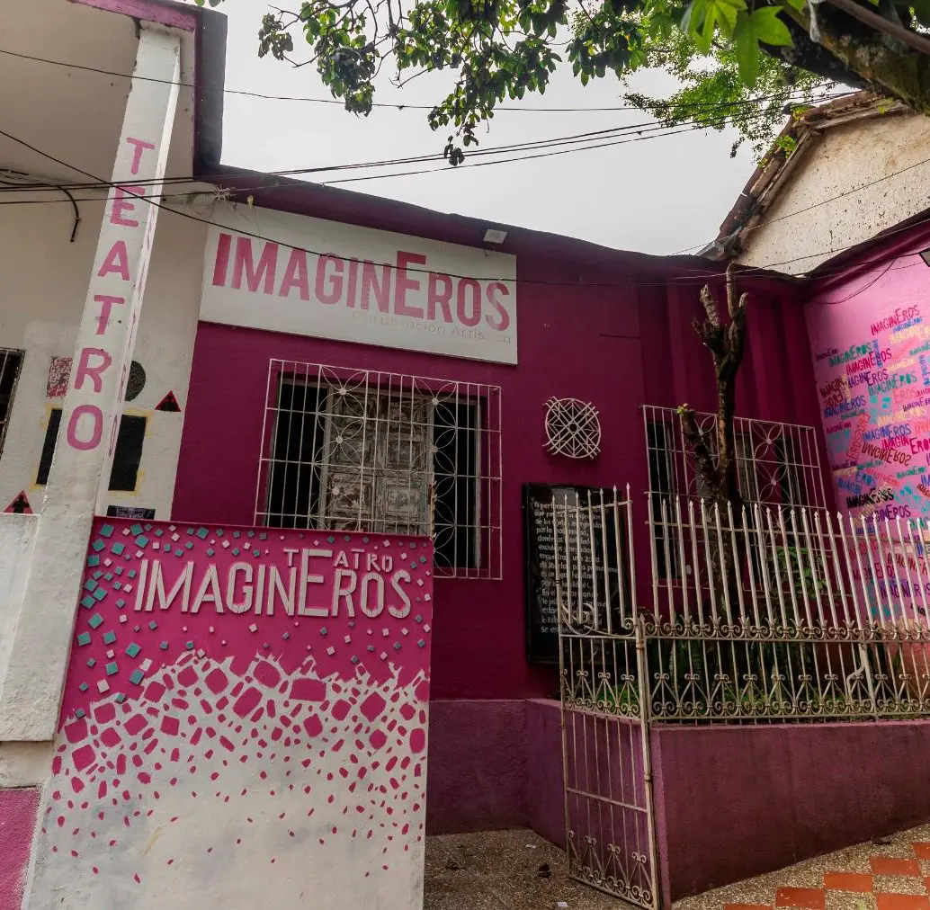 En Imgineros los espectadores asumen el rol de cocreadores y las obras rompen la cuarta pared escénica para entablar diálogos con la gente. FOTO camilo suárez