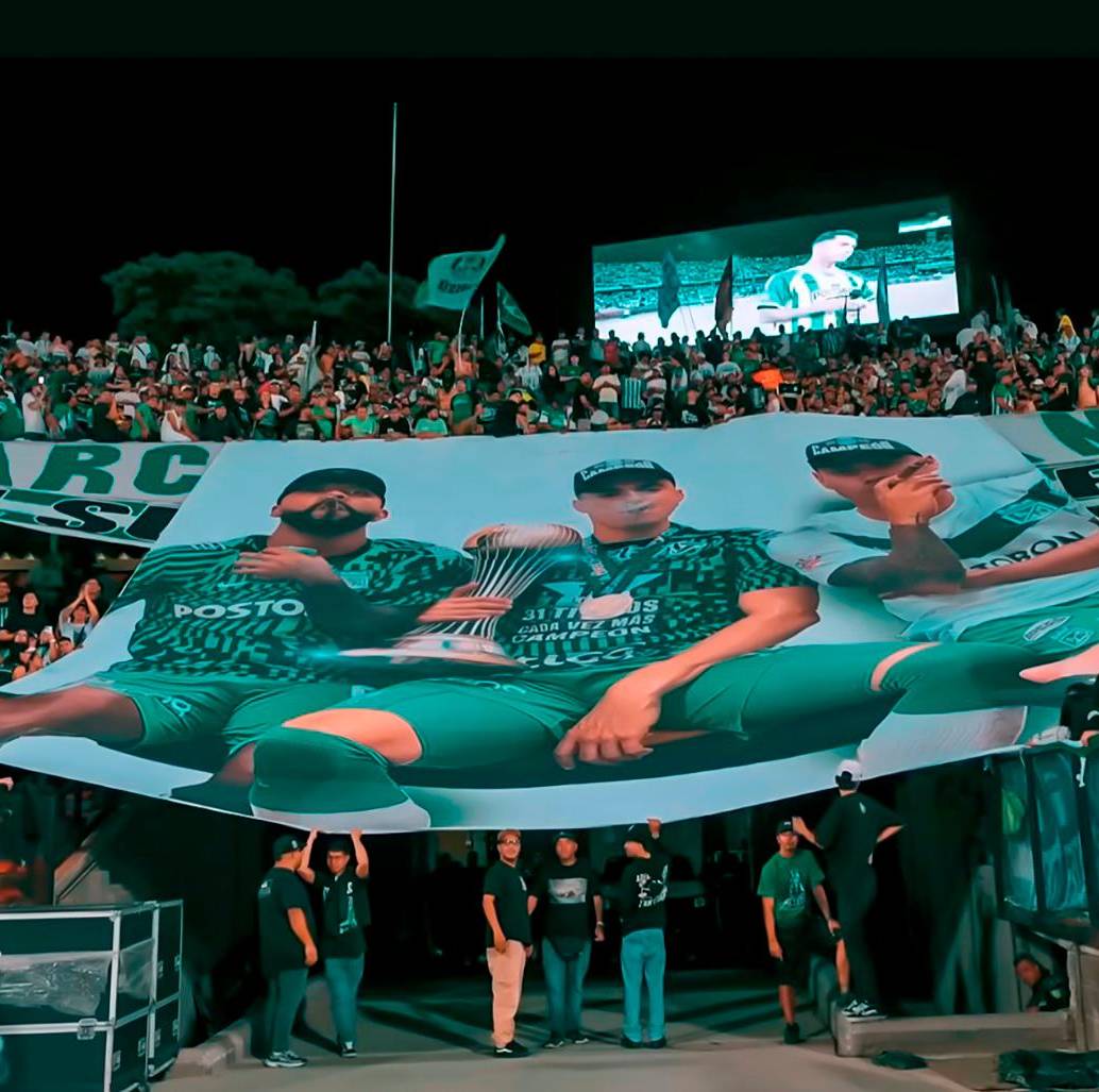 Dorlan Pabón, Giovanni Moreno y Jefferson Duque fueron los tres ídolos homenajeados durante el Festival del Hincha Verdolaga. Foto: Captura de video.