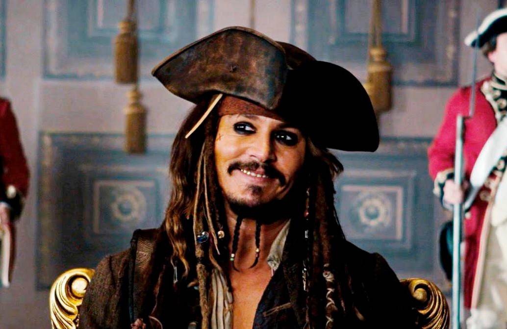 Jerry Bruckheimer, productor de Piratas del Caribe anunció que están trabajando un guión para convencer a Johnny Depp de participar en lo que sería la sexta película de la saga. Foto Colprensa/Disney.