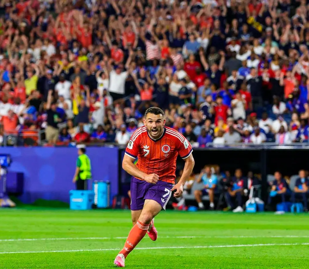 John McGinn viene de ser campeón de la Europa League con Aston Villa. foto