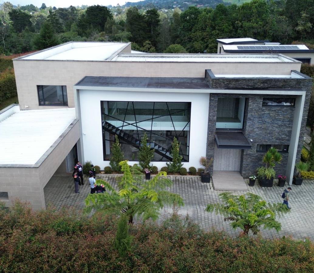 Esta fue la mansión que recuperó la SAE, luego de que estuviera ocupada irregularmente tras un proceso de extinción de dominio. FOTO: <b>CORTESÍA SAE</b>