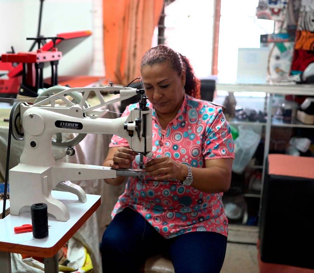 Con el plan “Más empleo para las mujeres en Antioquia” se espera ocupar a 2.000 mujeres. FOTO cortesía Gobernación de Antioquia