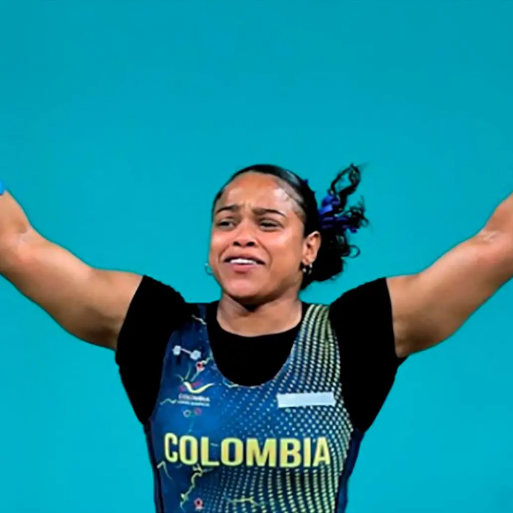 La antioqueña Mari Leivis Sánchez, quien fue medallista de plata en los Juegos Olímpicos París 2024, consiguió dos preseas doradas en levantamiento de pesas, el deporte donde Colombia dominó. <span class="mln_uppercase_mln">FOTO</span> <b><span class="mln_uppercase_mln">bolivarianos</span></b>