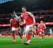 Kai Havertz y Bukayo Saka eufóricos en la celebración del gol de la victoria ante Burnley. FOTO:<b>GETTY</b>