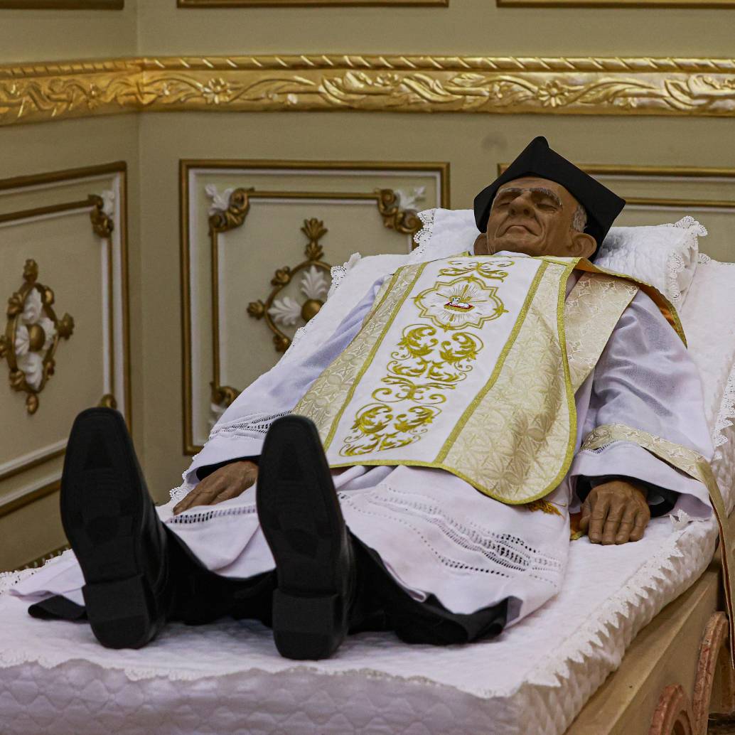 Los restos del padre Marianito son reliquias de primer grado. Son visitados por cientos de creyentes.<b> </b>FOTO Manuel Saldarriaga.