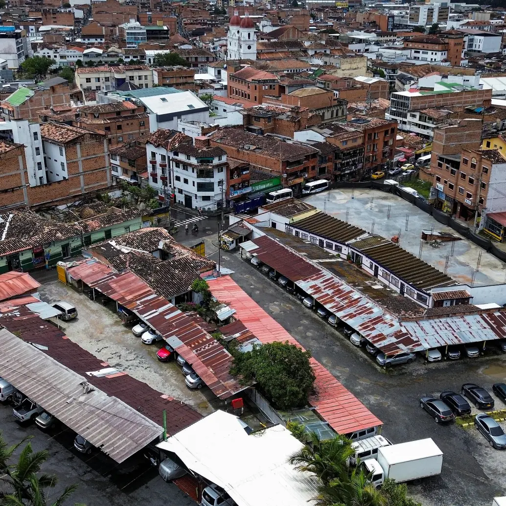 El centro de Rionegro fue declarado como bien de interés nacional desde 1963 y está compuesto por 68 manzanas en las que hay cerca de 2.000 inmuebles. <b><span class="mln_uppercase_mln"> </span></b>FOTO<b><span class="mln_uppercase_mln"> manuel saldarriaga</span></b>