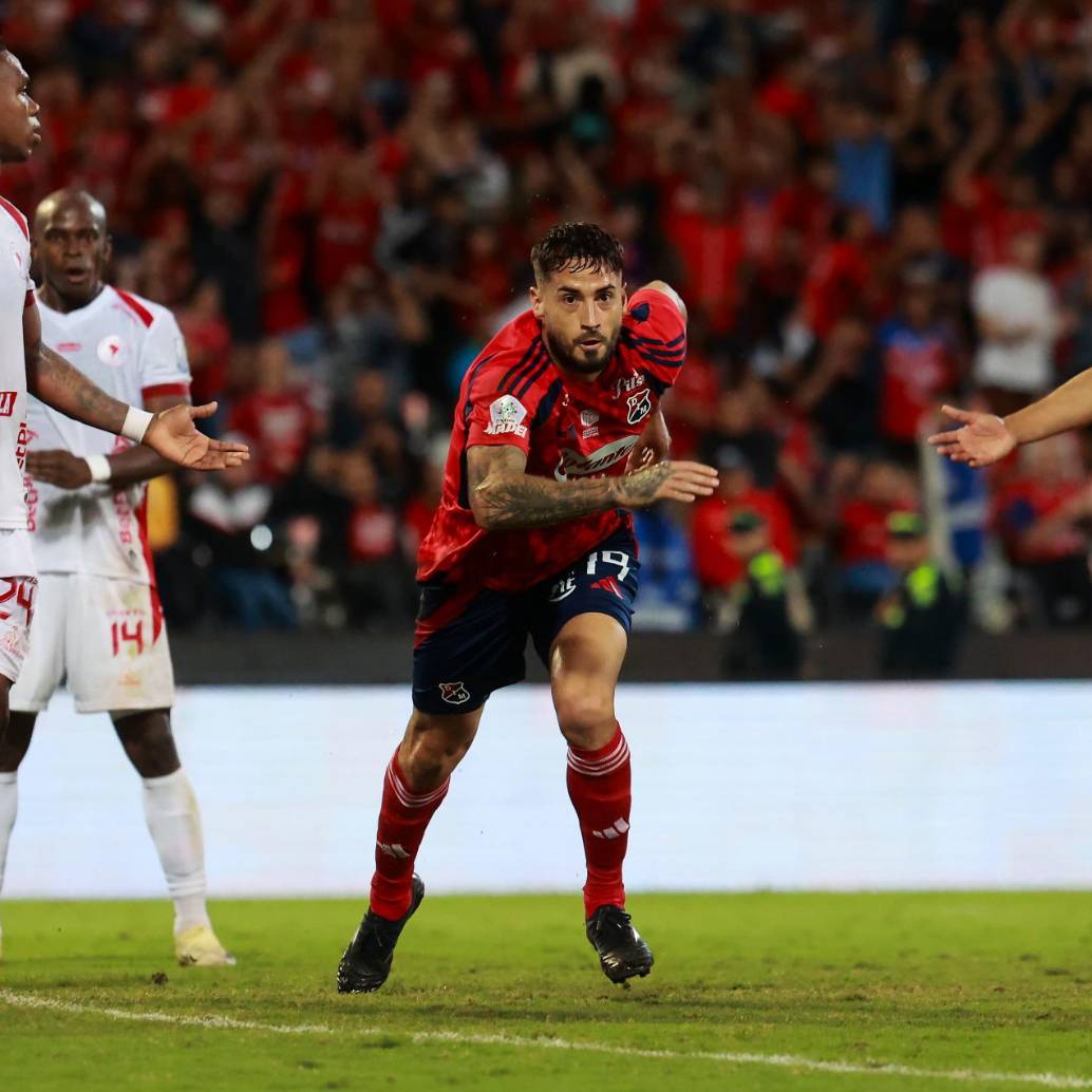 El delantero Francisco Fydriszewski, de 32 años, es el goleador del Medellín en lo que va de los cuadrangulares semifinales. Suma dos celebraciones. Los aficionados esperan que siga en racha. FOTO<b><span class="mln_uppercase_mln"> Manuel Saldarriaga</span></b>