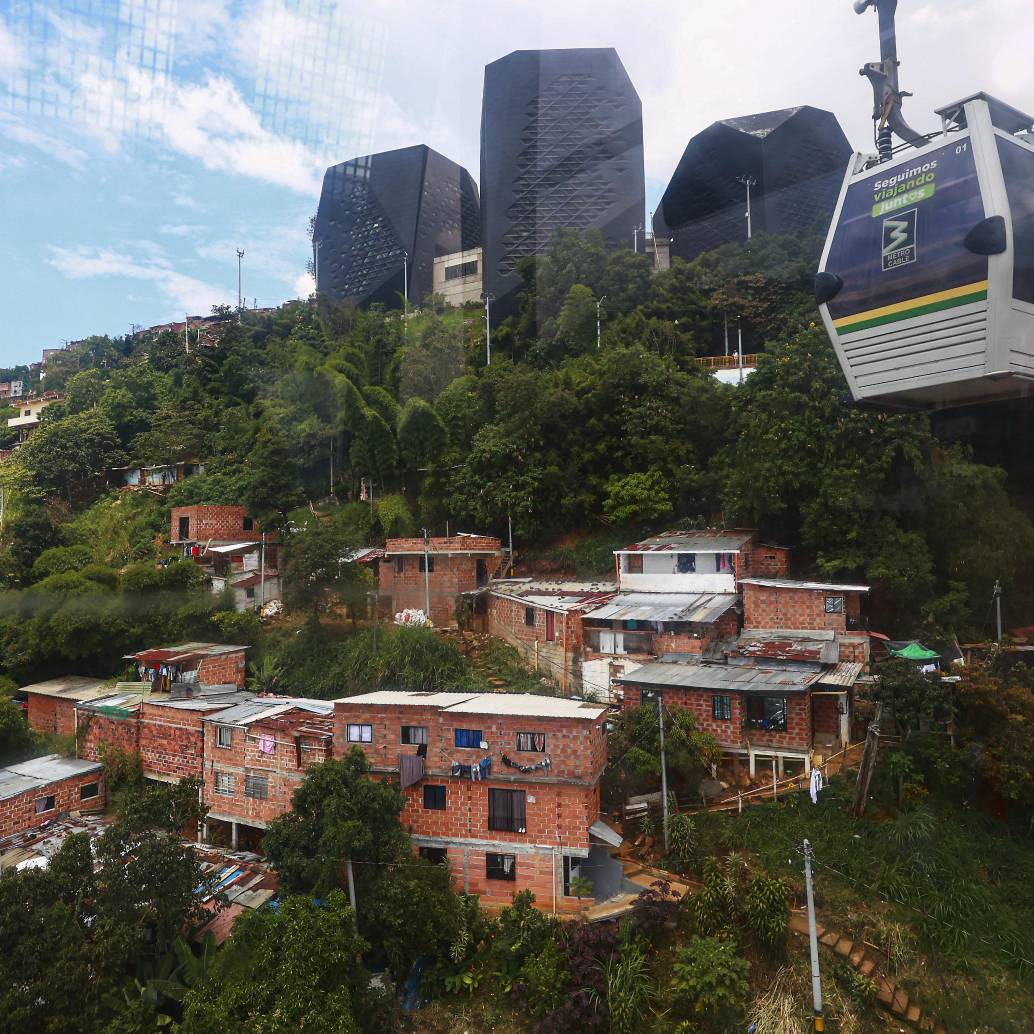 Imagen de referencia de la Línea K del Metrocable que conecta a Santo Domingo con Acevedo. Foto: Manuel Saldarriaga Quintero.