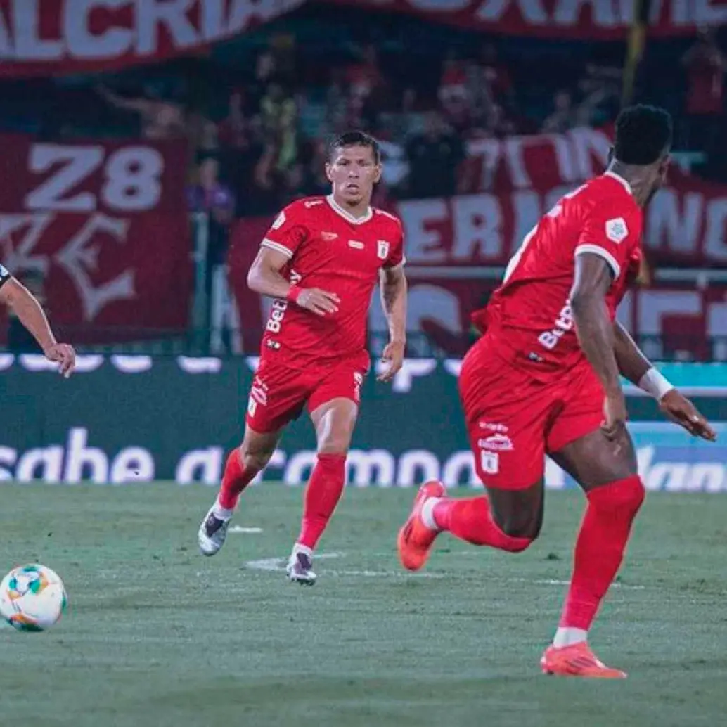 Radamel Falcao García fue titular con Millonarios en el duelo ante América de Cali en el Pascual Guerrero y salió lesionado, solo pudo estar 45 minutos. FOTO TOMADA X@MillosFCoficial
