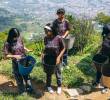 De a poco el proyecto iniciado en esa zona de ladera de Bello ha empezado a dar frutos, aparte de la ganancia de que los chicos estén por fuera de la mira de las dinámicas nocivas del sector. FOTOS Julio César Herrera