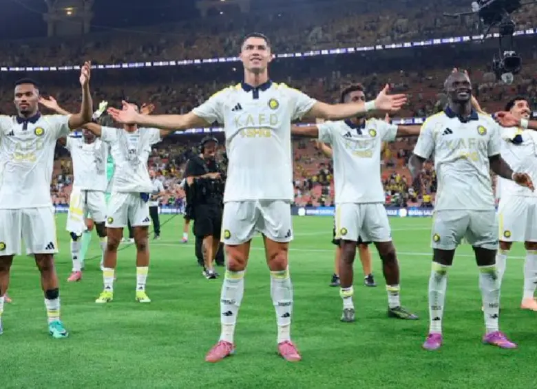 Cristiano Ronaldo logró su primer título oficial en Arabia. FOTO: X-Al Nassr 