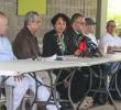 Freyner Alfonso Ramírez García, alias, ‘Carlos Pesebre’, Jorge Mejía Martínez y la senadora, Isabel Cristina Zuleta, han sido los voceros frecuentes de la Mesa de Paz Urbana. Foto: Manuel Saldarriaga Quintero.