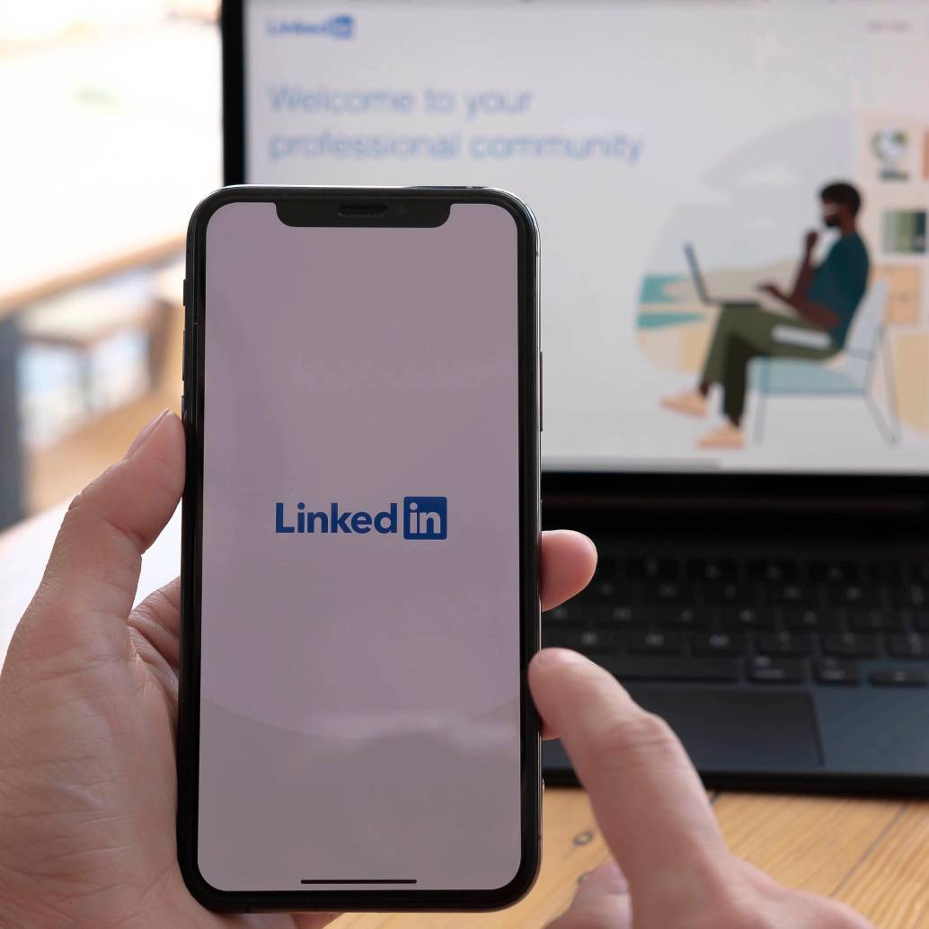 Linkedln es una red social que sirve para la búsqueda de empleo. Sin embargo, sus usuarios no están satisfechos con las últimas modificaciones que esta plataforma está operando. FOTO<b><span class="mln_uppercase_mln"> el colombiano.</span></b>