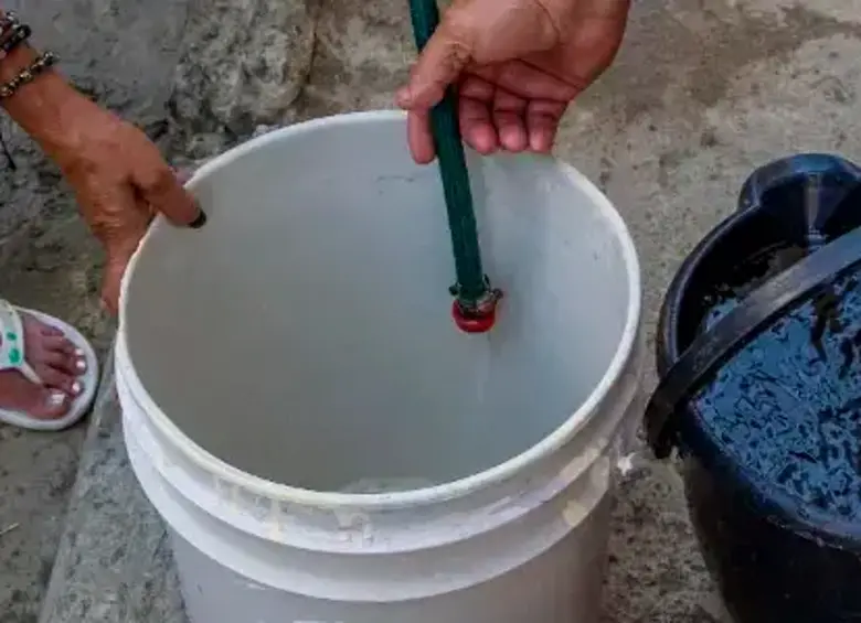 Aliste el balde: habrá cortes de agua en varios sectores de Medellín durante el puente festivo