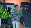 Alias Mateo fue capturado durante un allanamiento en la comuna 13. Contra él pesaba una orden de captura. FOTO: CORTESÍA POLICÍA
