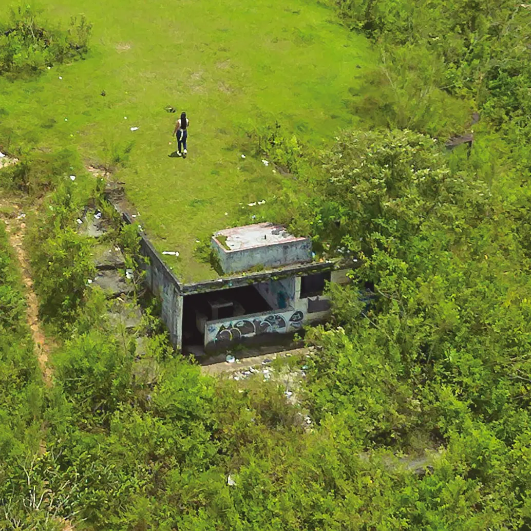 La base militar queda en el sector de El Cerrito, muy cerca del casco urbano de San Carlos, y desde allí se domina todo el pueblo así como parte de la zona rural. FOTO: CAMILO SUÁREZ