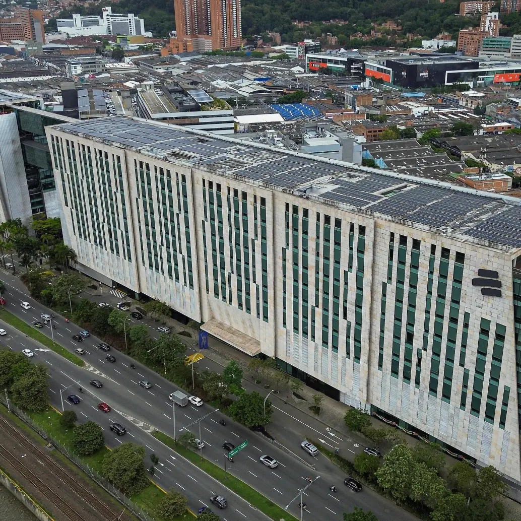 Bancolombia encabeza el listado de mayores utilidades, con $2 billones a abril. FOTO Manuel Saldarriaga