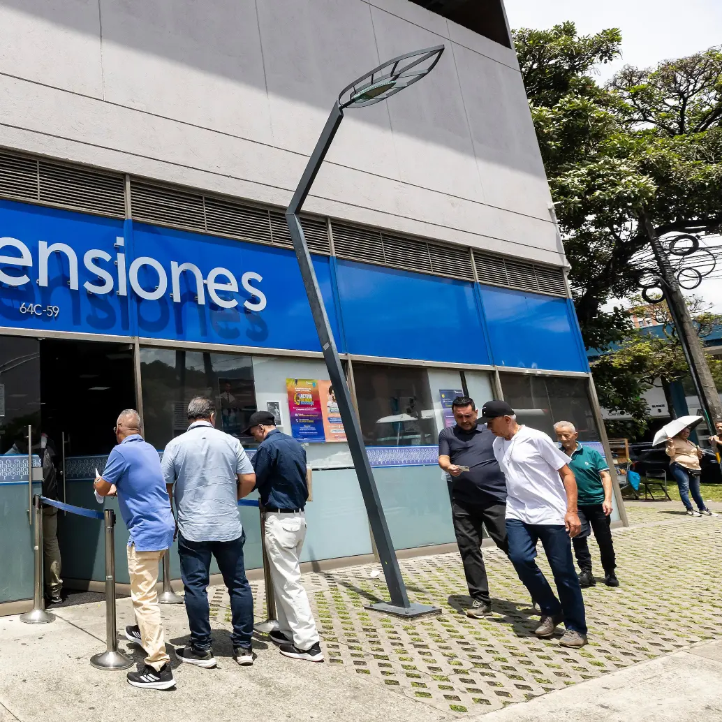 El Gobierno Nacional advirtió que la suspensión del Decreto 415 de 2026 podría afectar la sostenibilidad financiera del sistema pensional y el traslado de recursos a Colpensiones. FOTO Camilo Suárez