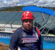 Henry Berrío, comandante del Cuerpo de Bomberos de El Peñol, informó que el nuevo punto de búsqueda del turista desaparecido tiene profundidades de hasta 50 metros. Foto: Cortesía