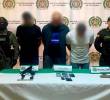 Tres hombres de la estructura criminal ‘Los Socios’ fueron capturados por medio de orden judicial en allanamientos en San Cristóbal, Moravia y la Floresta. FOTO Cortesía Meval