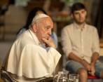 El papa Francisco también revela detalles de su vida personal en el documental. FOTO: CORTESÍA DISNEY+