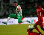 América y Nacional ya juega en el estadio Pascual Guerrero. FOTO MANUEL SALDARRIAGA
