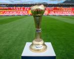 Este es el trofeo de la Liga Betplay, el que aspiran levantar los ocho estrategas que inician los cuadrangulares semifinales con sus equipos, cada uno con su sello personal. FOTO dimayor