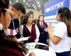 Procuraduría e Icetex advierten que si el gobierno no les gira más de 300.000 millones de pesos dejarán de subsidiar intereses a partir de mayo de este año.