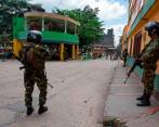 Patrullajes del Ejército Nacional en el casco urbano de Remedios. FOTO: MANUEL SALDARRIAGA