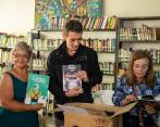 Ricardo Reitano lideró la colecta de los libros en España. La historia del trabajo de los voluntarios de Rebipoa fue el motor que lo impulsó a no desfallecer en la misión. FOTO carlos velásquez